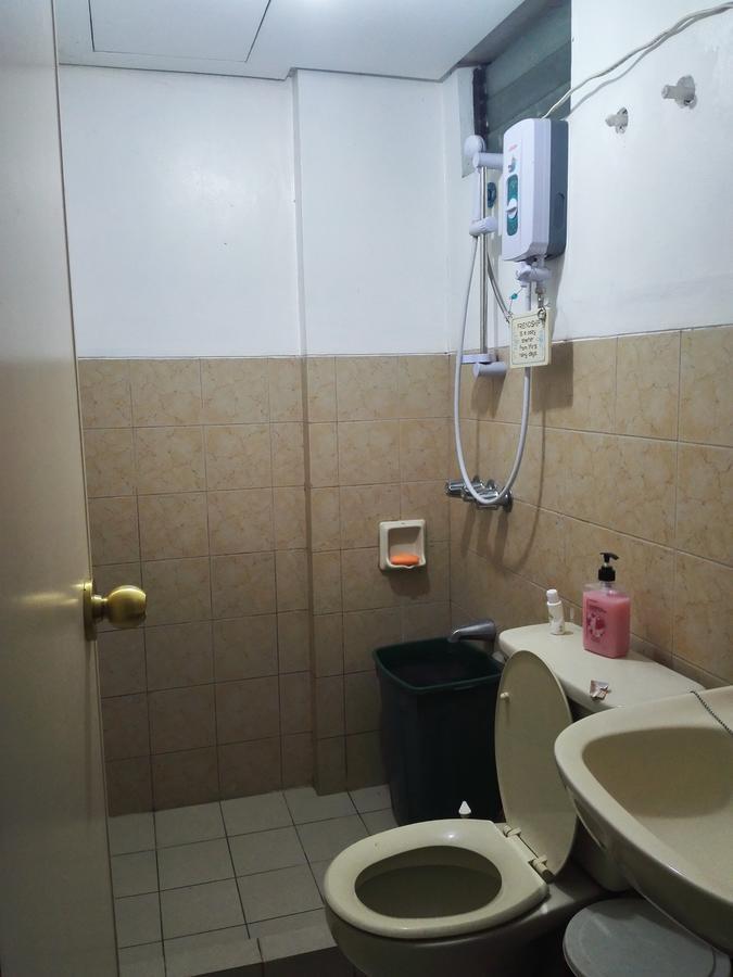 Happy To Mingle Airport Hostel Manila Paranaque City Екстериор снимка